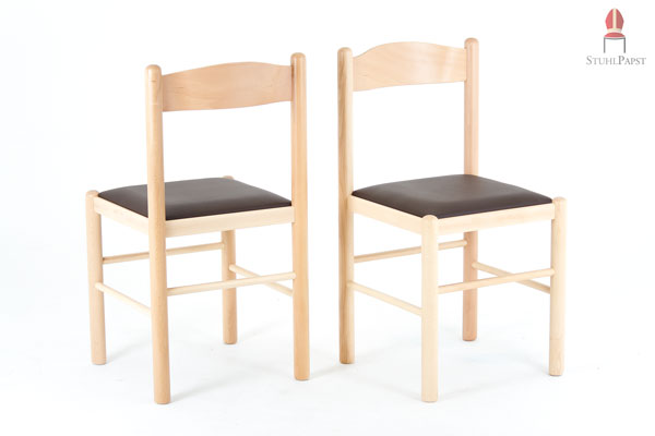 Eine Augenweide aus zwei erlesenen Komponenten, pflegeleichtes Kunstleder und massives Holz