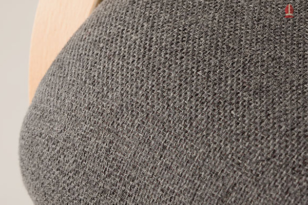 Das Sitzpolster ist pflegeleicht