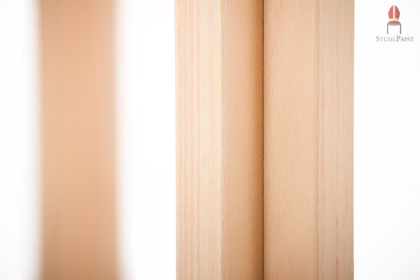 Die Tischelemente sind sorgfältig verarbeitet