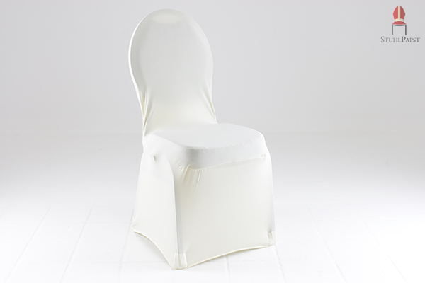 Besonders elegant erweisen sich die verschiedenen Kombinationen mit champagnerfarbenen Hussen