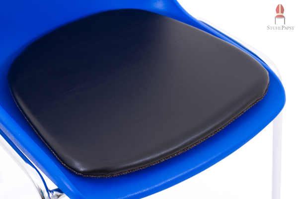 Das Sitzkissen steigert den Sitzkomfort