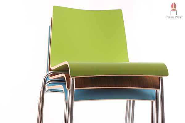 In vielen Trendfarben und Holztönen