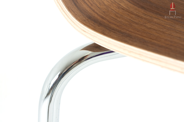 Perfektes Zusammenspiel zwischen Gestell und Sitzschale