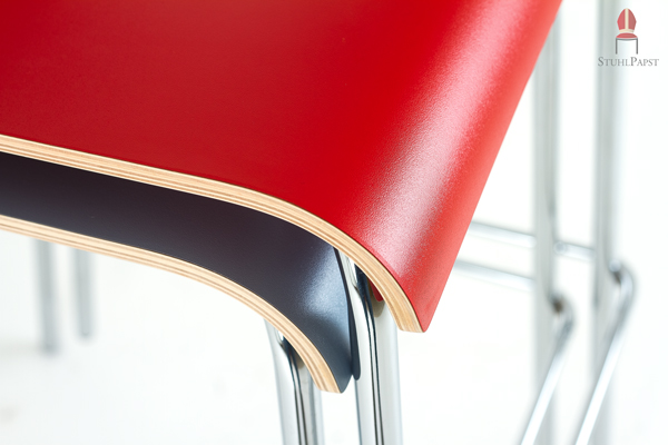 Sehr pflegeleichte Oberfläche der Sitzsschalen