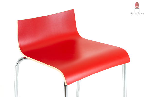 Unser Trendhocker mit niedriger Rückenlehne