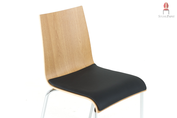 Perfekte Kombination aus Holz und Kunstleder