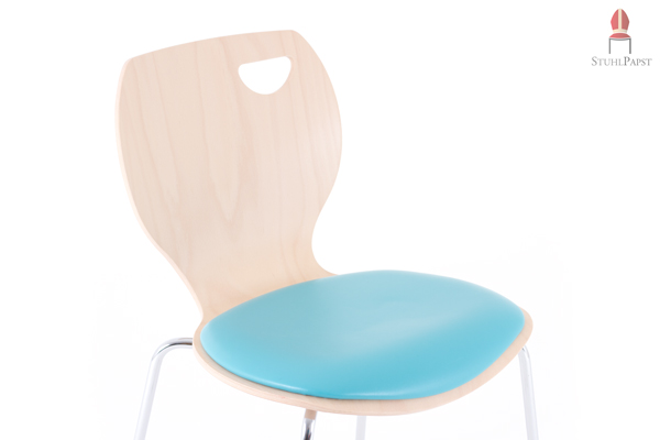 Holzschalenstuhl mit Polster stapelbar gepolstert ohne Armlehne günstig preiswert billiger mit Griffloch Objektstühle eventstühle
