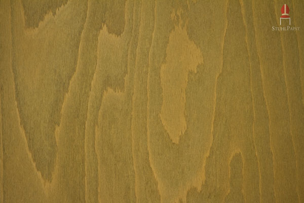 Die Naturholzoptik verleiht dem Stuhlmodell ein elegantes Gesamtbild