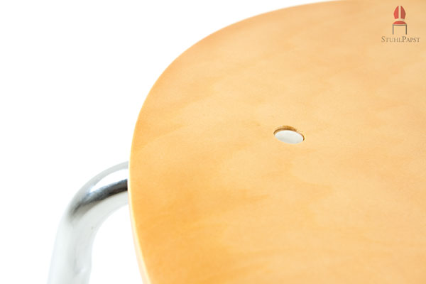 Schrauben die durch die komplette Holzschale durchgehen für hohe Stabilität