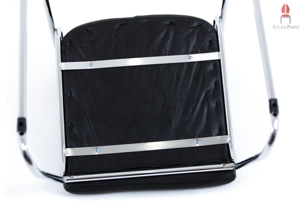 Querstreben unter der Sitzfläche sorgen für noch mehr Stabilität