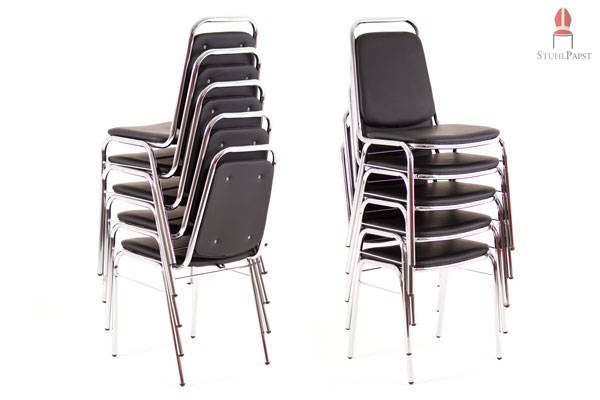 Platzsparend verstaut - Die integrierte Griffmulde hilft beim Tragen