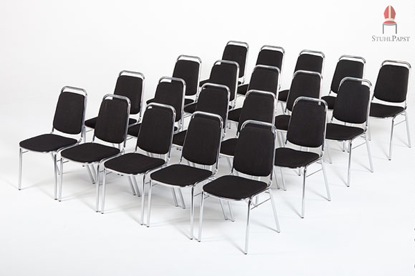 Stuhlreihen für die optimale und normgerechte Großraumbestuhlung