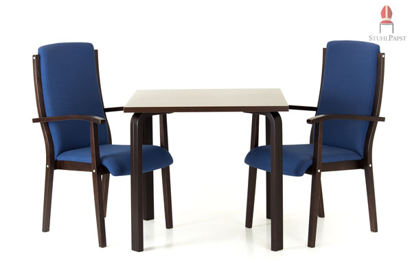 Sesselstuhlmodell Cäs.ar - bequem gepolstert mit hoher Rückenlehne - der ideale Partner für jeden Einsatz