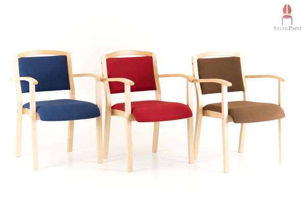 Verschiedene Farbvarianten der Polsterung - hier im hellen Buchenmassivholz