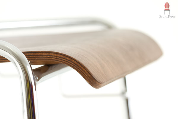 Abgerundete Sitzfläche im Beinbereich für ein angenehmes Sitzgefühl