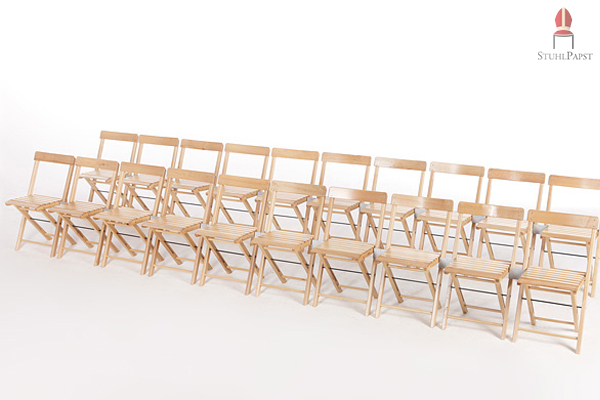 Auch für lange Stuhlreihen geeignet, dank unseres Reihenverbinders