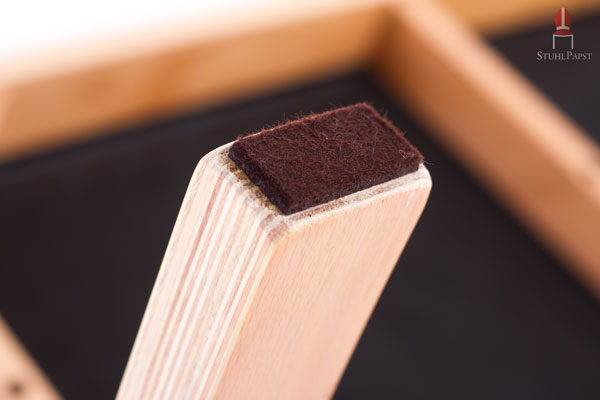 Alle Stützbeine sind mit Bodengleitern ausgestattet