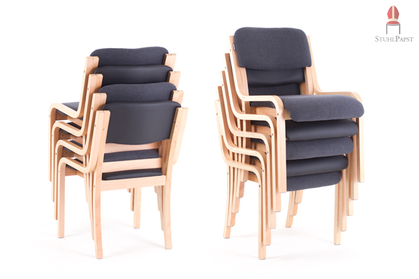 Der Com.fort Kunstleder ist perfekt stapelbar