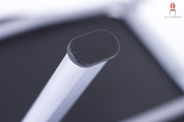 Abdeckkappen schützen den Boden