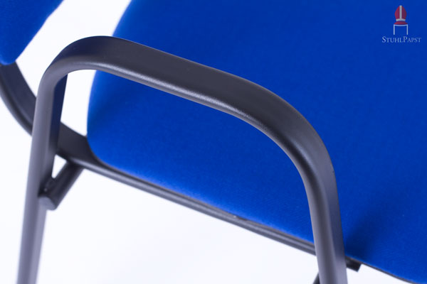 Die Armlehnen sorgen für entspanntes Sitzen