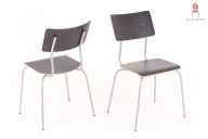 Der Stapelstuhl mit HPL-Beschichtung