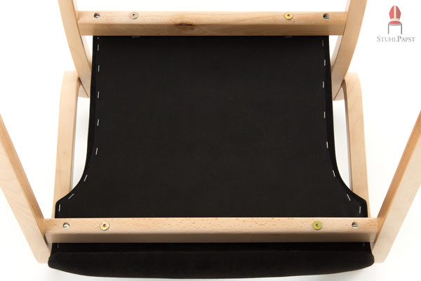 Die einzelnen Elemente werden fest miteinander verbunden