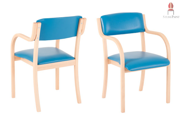 Der Stuhl ist sehr elegant gestaltet