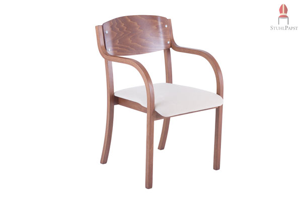 Die Holzelemente gibt es in verschiedensten Beiztönen