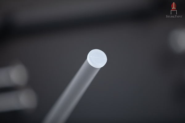 Kunststoffkappen Bodenschützer Fio.na stapelbare Eventstühle Veranstaltungsstühle Designer Designstuhl Designstühle weiß schwarz lackiert Möbelpapst GmbH Gescher