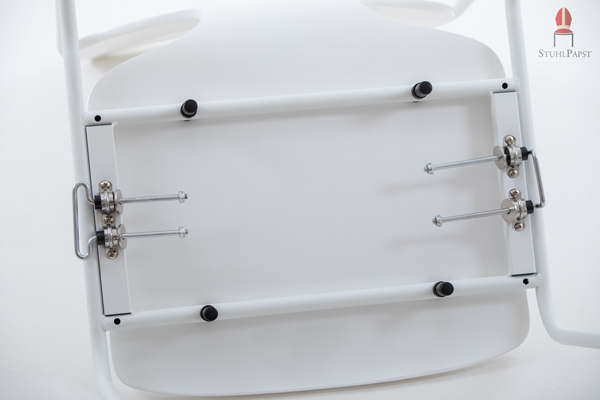 Stuhlgestell Fio.na stapelbare Eventstühle Veranstaltungsstühle Designer Designstuhl Designstühle weiß schwarz lackiert Möbelpapst GmbH Gescher