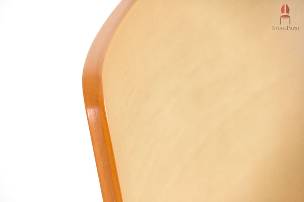 Abgerundete Kanten sehen optisch sehr gut aus und verhindern Verschleiß und Verletzungen