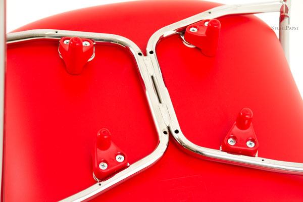 Die unter der Sitzfläche befindlichen Querstreben maximieren die Stabilität