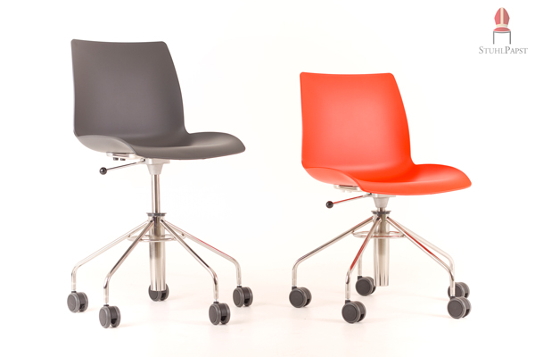 Der Kunststoffschalendrehstuhl Gla.mour D überzeugt durch Stabilität und modisches Design