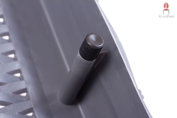 Stapelschoner sind unter der Sitzfläche montiert