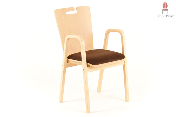 Innovativer Holzschalenstuhl mit Polster