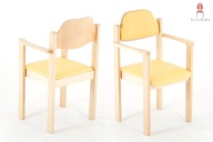 Polsterstuhl, Holzstuhl, Armlehnenstuhl alle drei Arten finden Sie in unserem Ide.al deLux