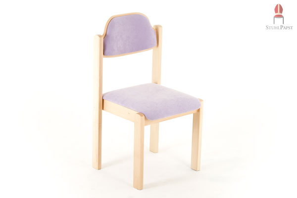 Eine Kombination aus hellen pastelligen Tönen wirkt romantisch und passt gut zum Landhausstil