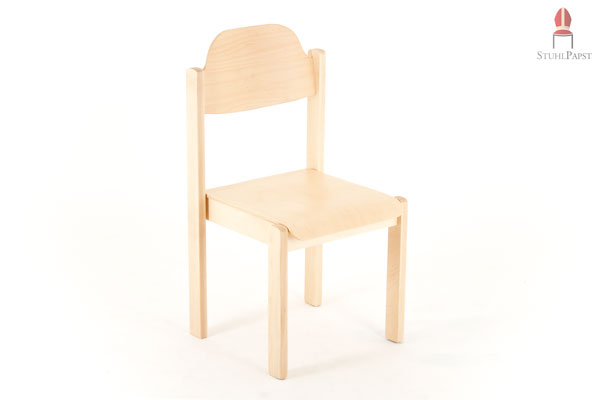 Buche, in seinem sanften gelbfarbenen Ton, haucht ihren Räumlichkeiten eine behagliche Wärme ein