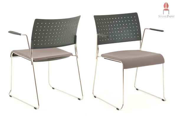 Designstapelstühle mit komfortablem Polster