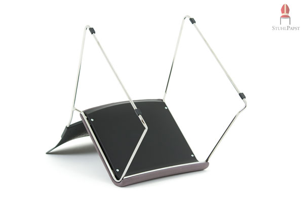 Kunststoffabdeckung an der Unterseite der Sitzfläche