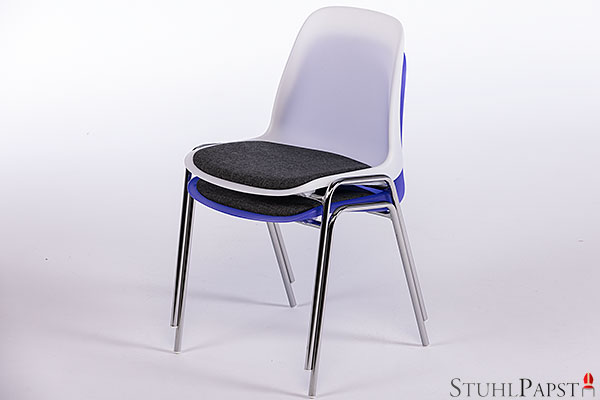 Möbelpapst Stuhlpapst Luzid Transparente durchsichtige Stühle günstig ikea acryl metall amazon mieten stapelbare Kunststoffstühle gestapelt als Hochstapler Stapelstühle