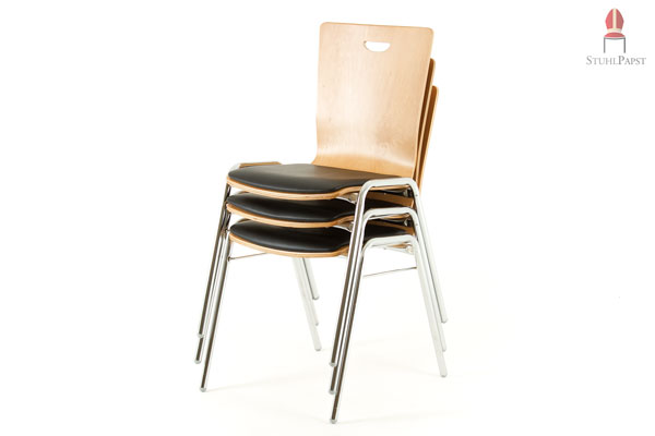 Holzschalenstühle platzsparend stapelbar