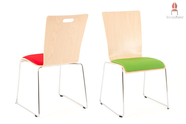 Die Rückenlehne mit oder ohne praktischen Handgriff