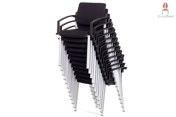 Um den Transport zu vereinfachen ist dieses Modell hoch stapelbar