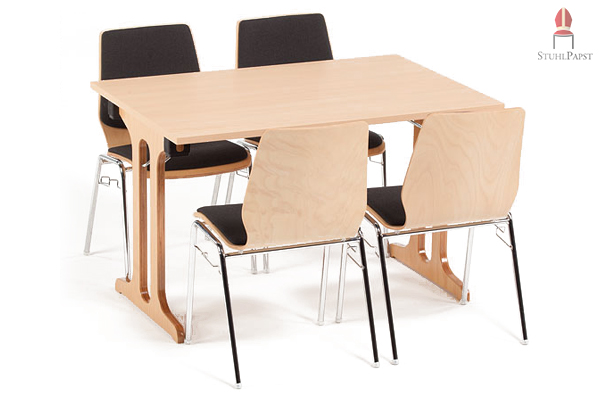 Das klassische Design des Tisches ermöglicht auch Kombinationsmöglichkeiten außerhalb der Reihe Com.fort