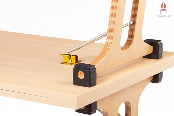 Der Klappmechanismus lässt sich extrem einfach bedienen und ist trotzdem höchst stabil