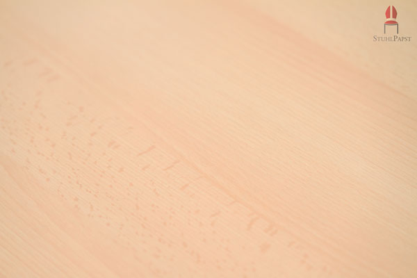 In Buchedekor erhältlich