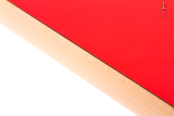 Farbige Tischplatte mit strapazierfähige HPL Oberfläche