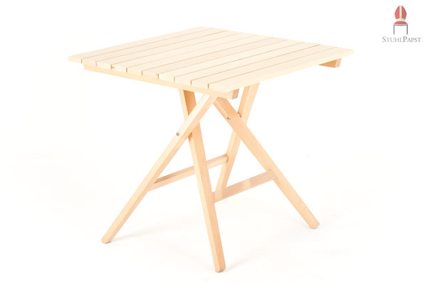 Der Klapptisch ist durch seine Klappeigenschaft ideal für alle die über wenig Platz verfügen