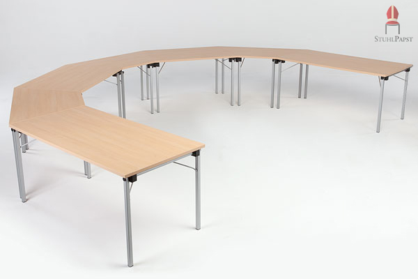 Durch die verschiedenen Plattenformen der Reihe Obj.ekt können Sie ihre individuelle Tischordnung aufgestellen